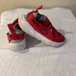 Nike Kids Red and Gray Sneakers